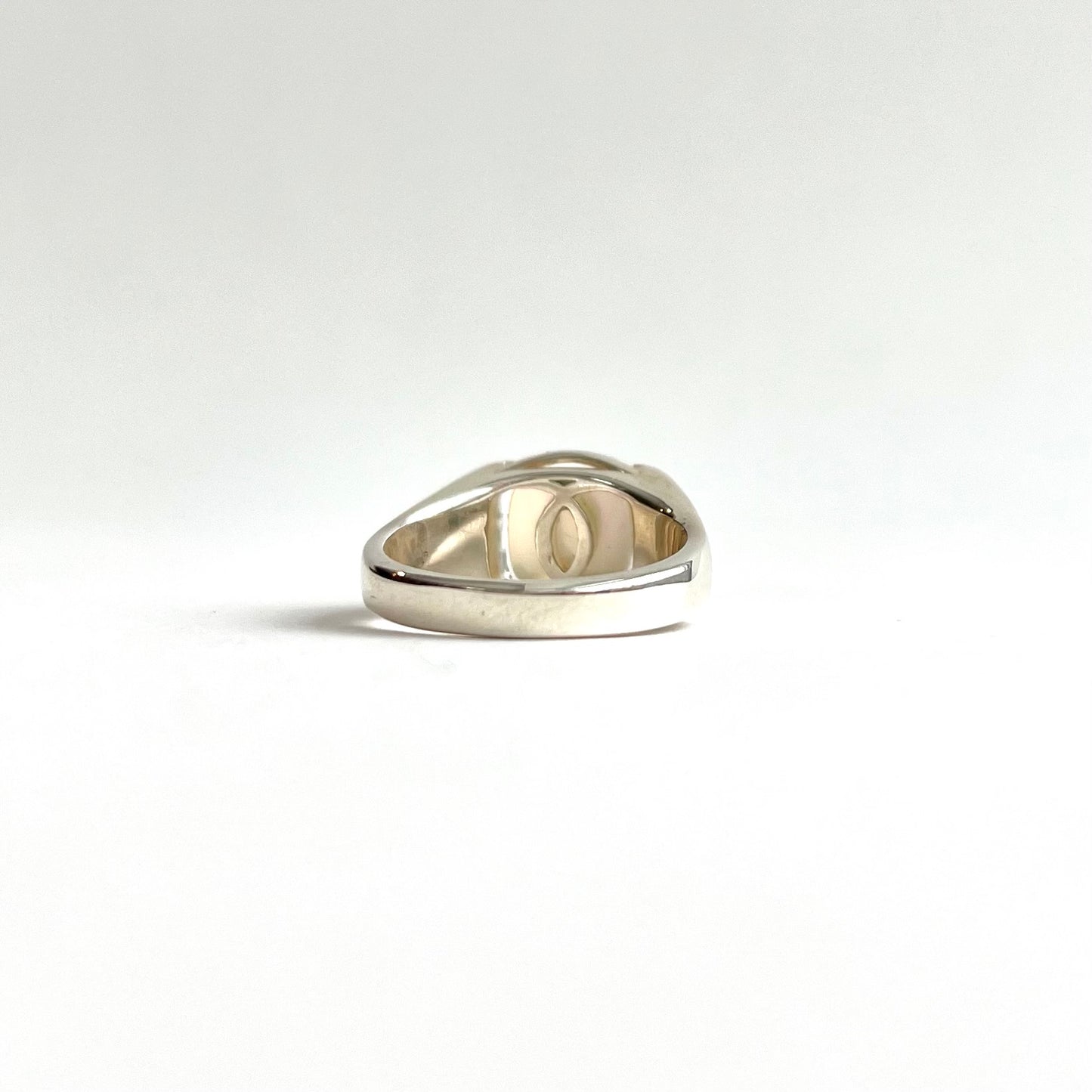 Milan Piccolo Ring - Mother of Pearl Inside View - Hannah Daye & Company