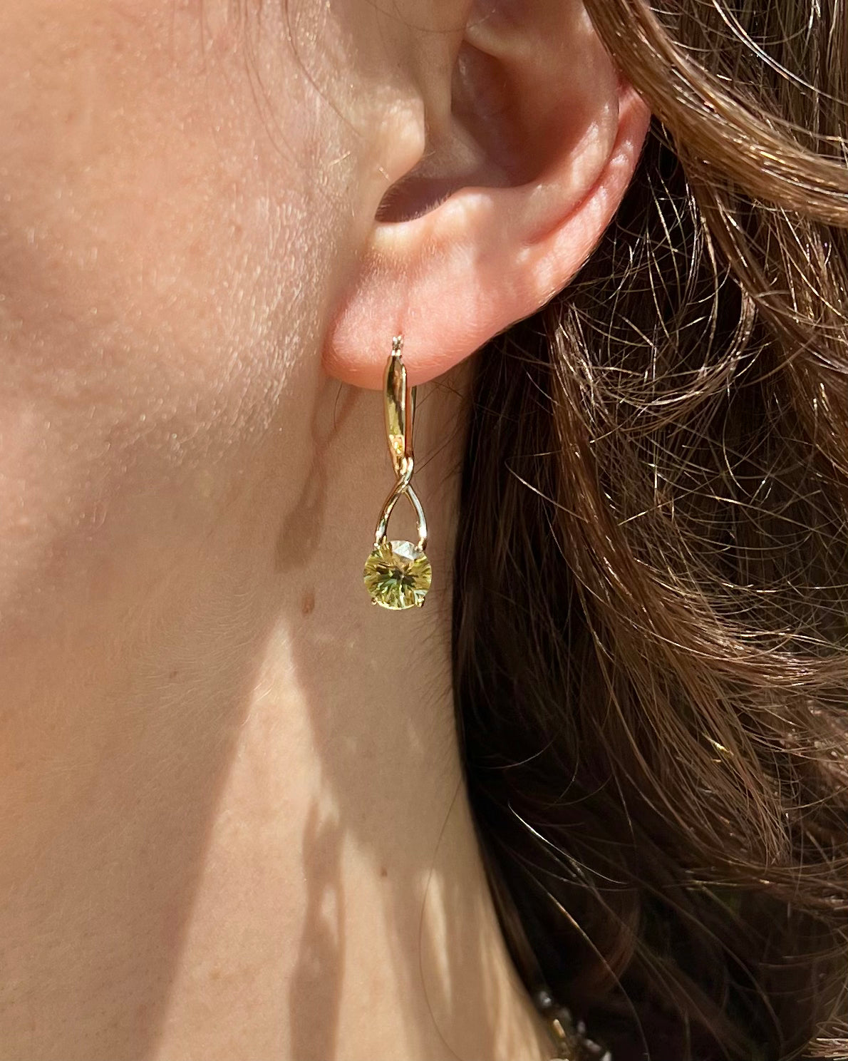 Brillante earrings Lemon in 14k gold by Hannah Daye & Co