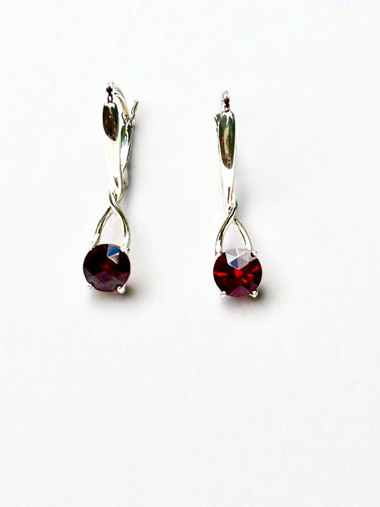 Mozambique Garnet sterling silver earrings - Brillante Collection - Hannah Daye & Company