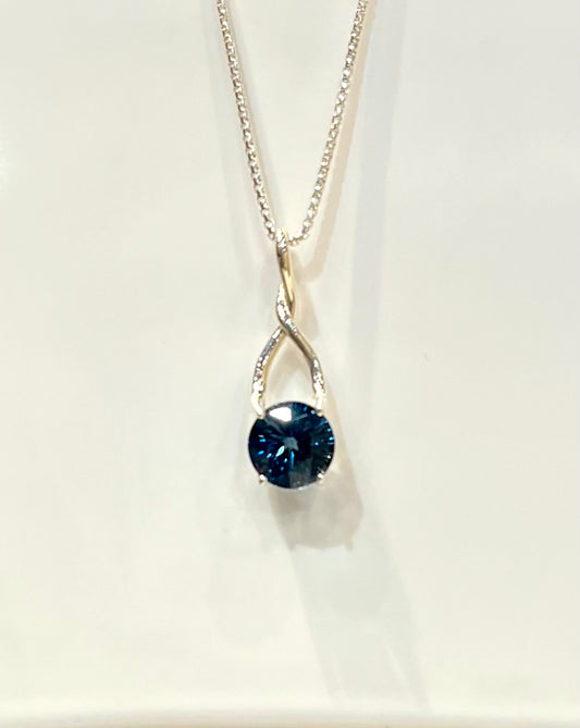 London Blue Topaz brillante pendant by Hannah Daye designs fine jewelry