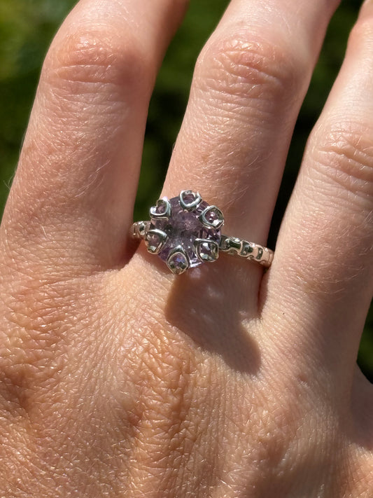 Poppy Ring - Rose Amethyst