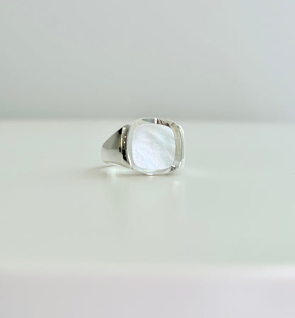 Milan Ring Mother of PEarl Sterling Silver Hannah Daye fine jewelry original design signet style cocktail