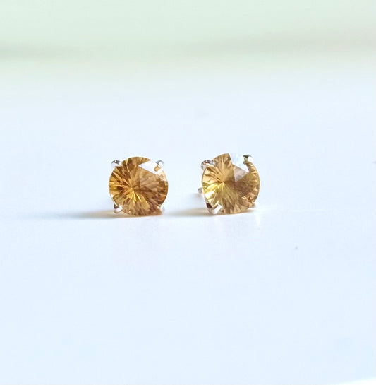 Brillante Posts Citrine by Hannah Daye original design