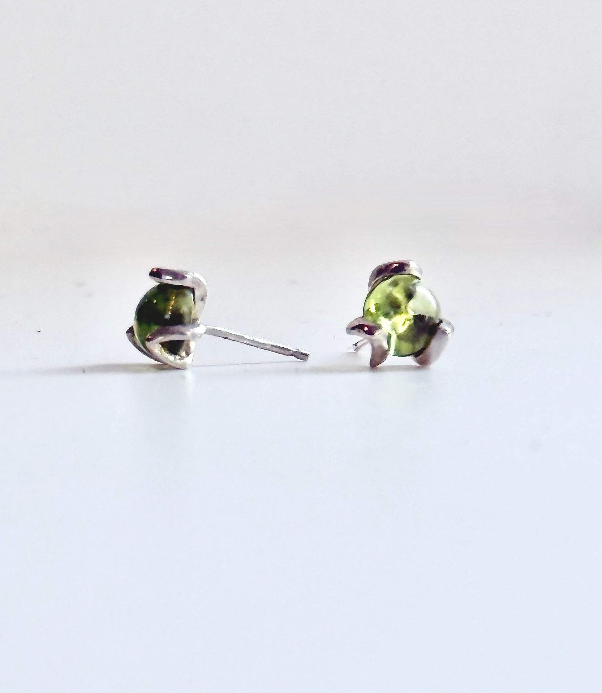 Fiore MAX stud earrings posts sterling silver by Hannah Daye & Co original designs Peridot August Birthstone