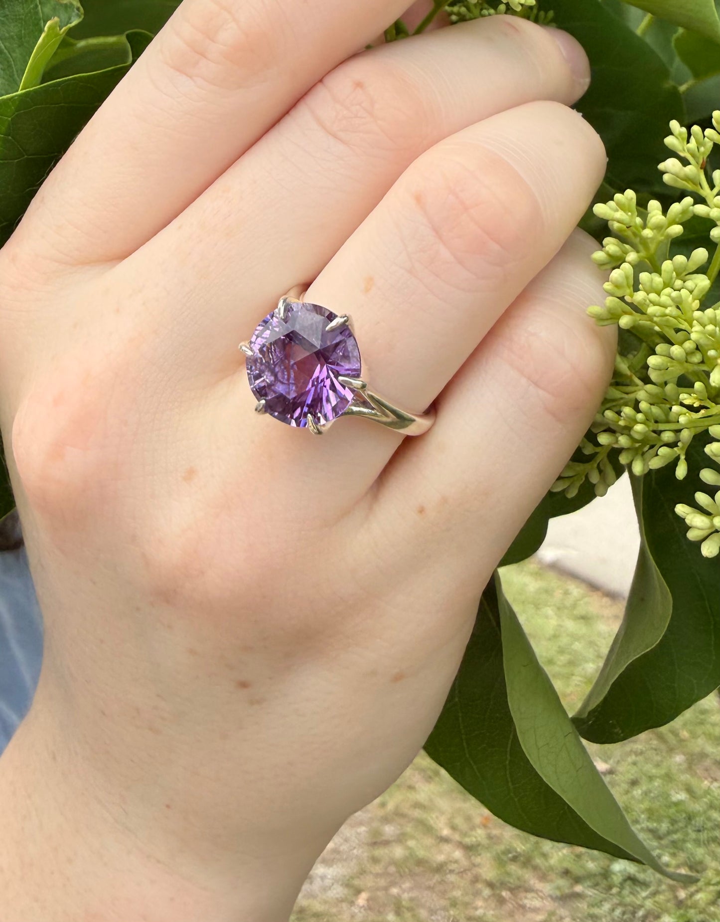 Brillante Cocktail Ring - Amethyst