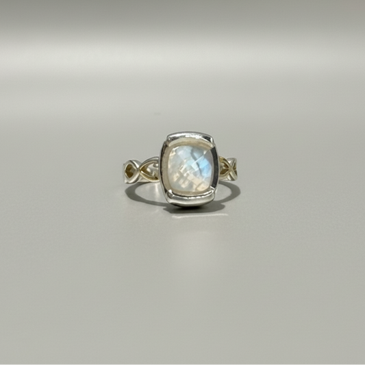 Silver ring with a mother of pearl by Hannah Daye & Co
