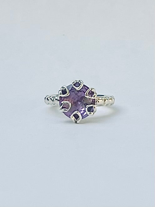 Poppy Ring - Amethyst - Hannah Daye & Company