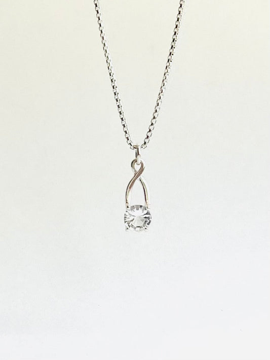 Brillante Charm - White Topaz - Hannah Daye & Company