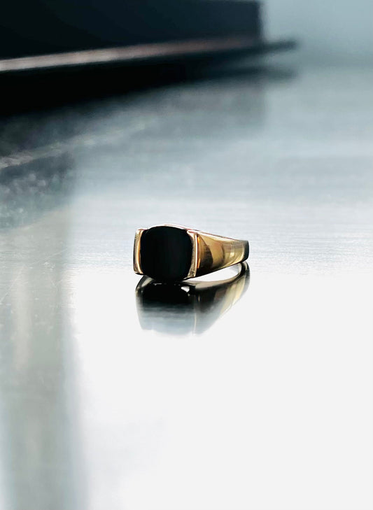 Milan Piccolo Ring - 14k Gold Black Onyx - Hannah Daye & Company