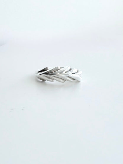 Palm Leaf Ring - Hannah Daye & Company