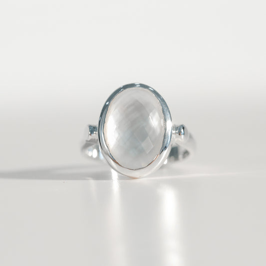 Sabine Ring Mother of Pearl in sterling silver Hannah Daye & Co