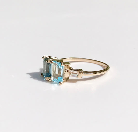 Lexington Ring in 14k gold side view London and Sky Blue Topaz by hannah Daye & Co