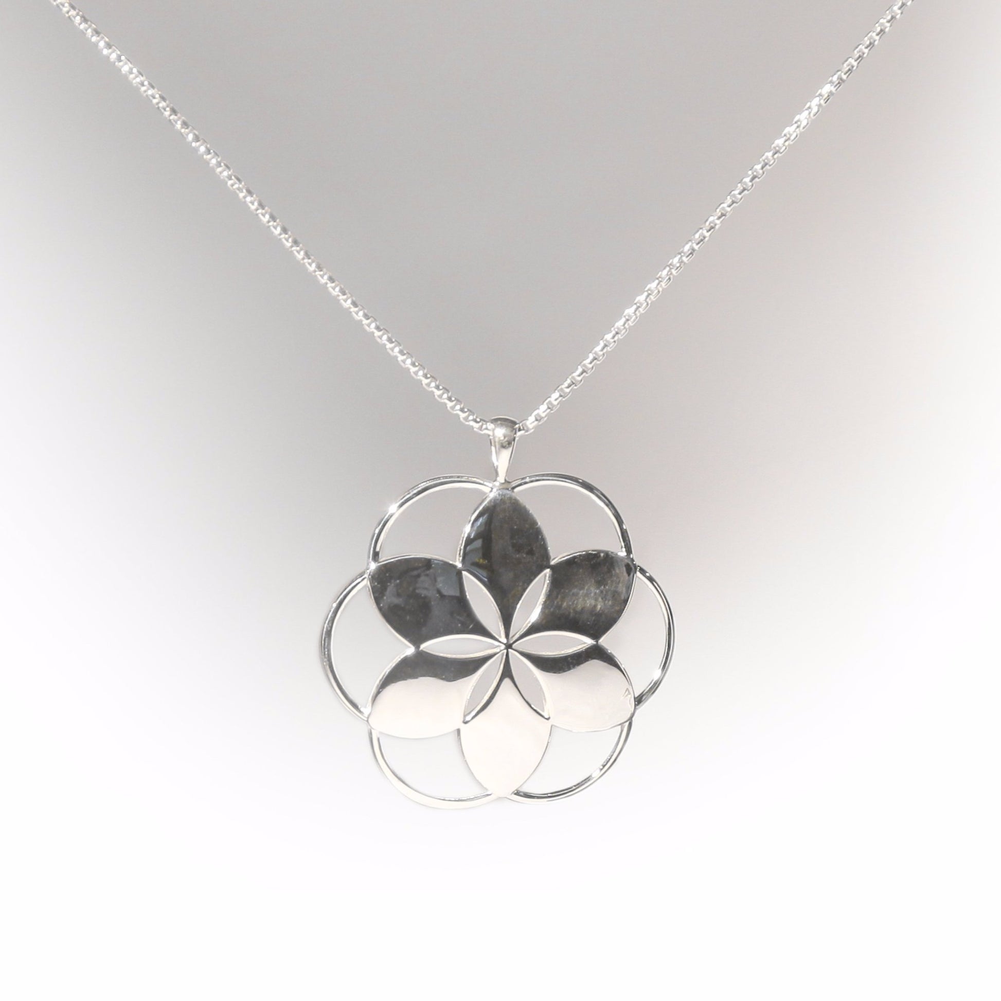 Rosette sterling silver pendant Hannah Daye & Co